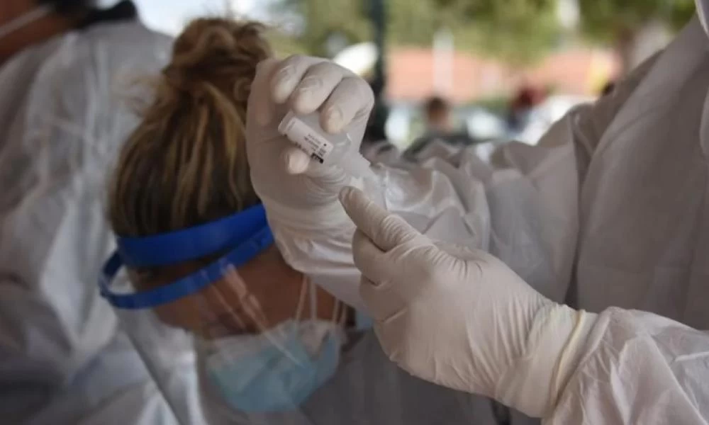 ΕΟΔΥ: Σε ποια σημεία θα πραγματοποιηθούν δωρεάν rapid test αύριο